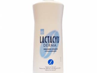 Party  lactacyd derma shower